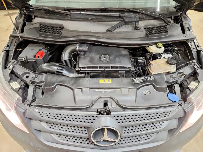2019 MERCEDES-BENZ METRIS   