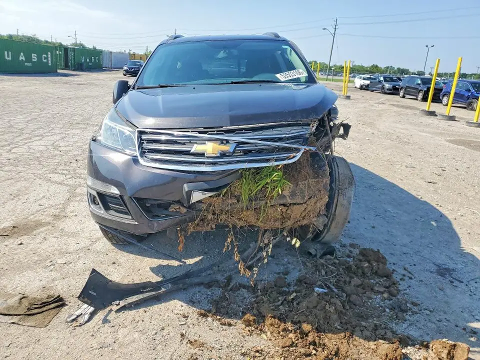 2017 CHEVROLET TRAVERSE LT  