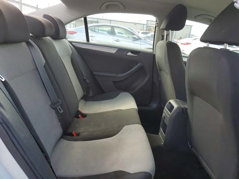 2017 VOLKSWAGEN JETTA S  