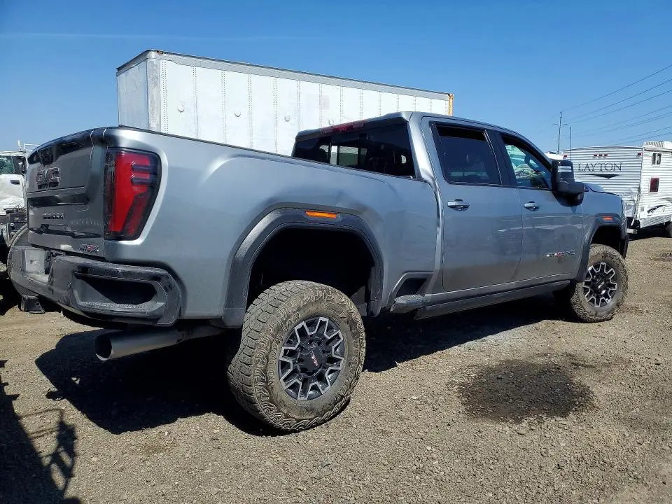 2025 GMC SIERRA K2500 AT4X  