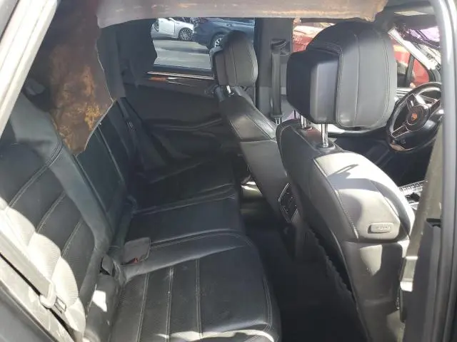 2017 PORSCHE MACAN GTS  