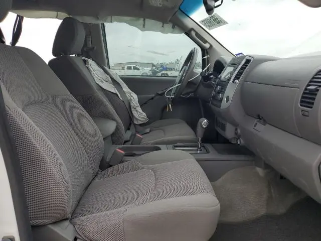 2017 NISSAN FRONTIER S  