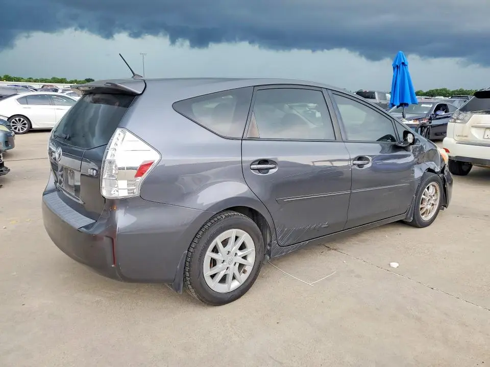 2013 TOYOTA PRIUS V TWO  