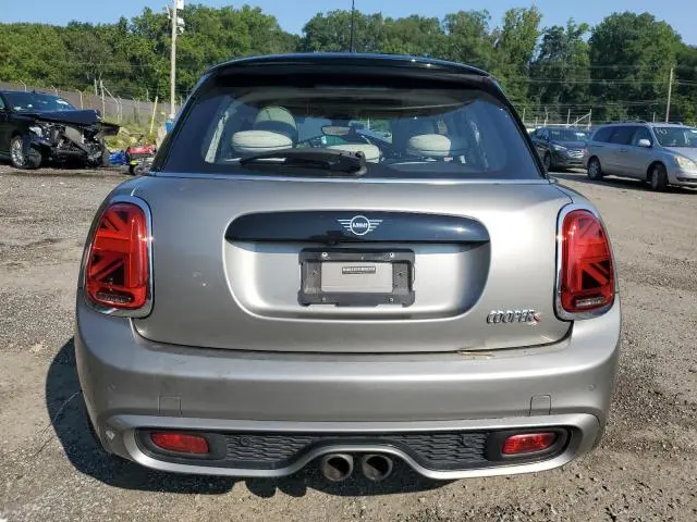 2019 MINI COOPER S  