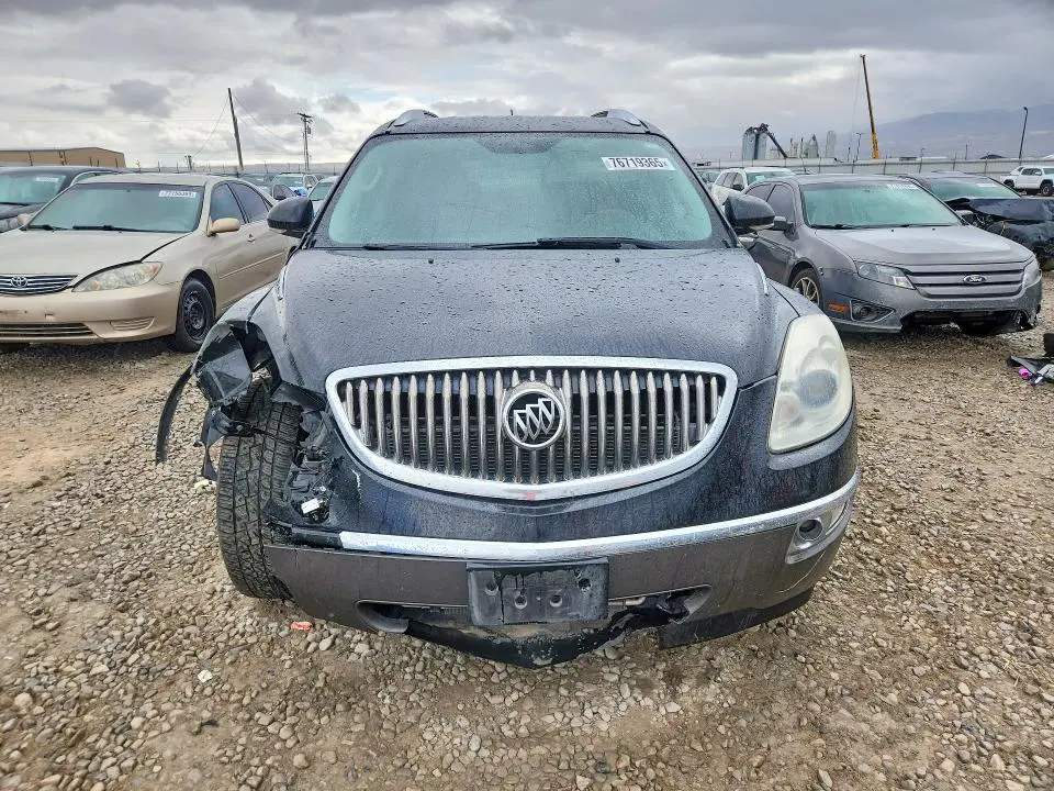 2011 BUICK ENCLAVE CX  