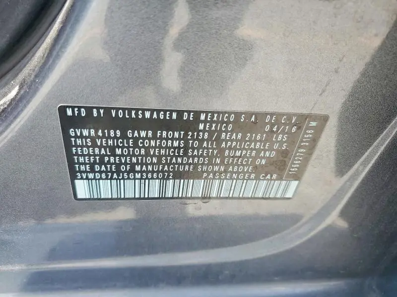 2016 VOLKSWAGEN JETTA SE  