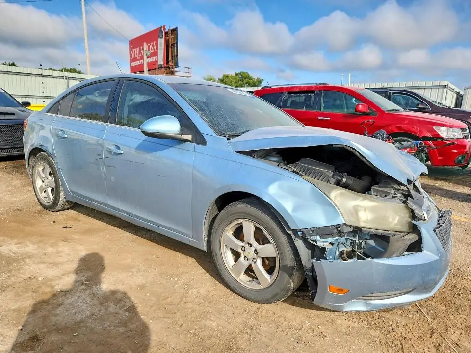 2011 CHEVROLET CRUZE   