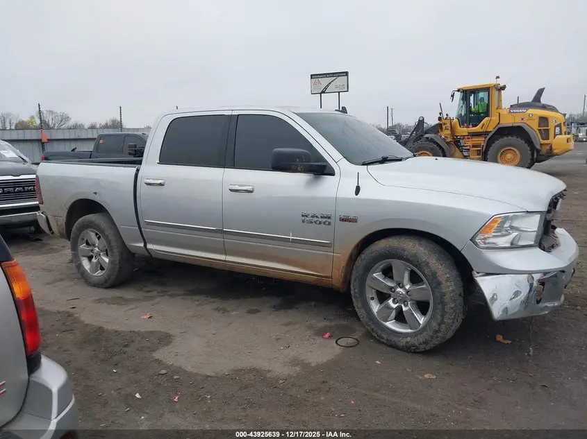 2017 RAM 1500 LONE STAR  4X2 5'7 BOX