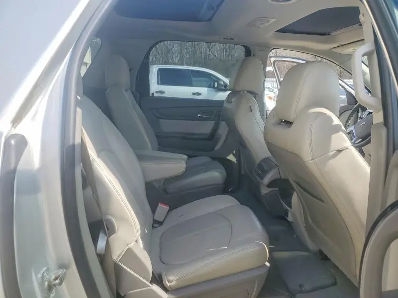 2016 GMC ACADIA SLT-1  