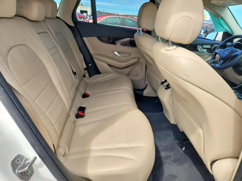 2017 MERCEDES-BENZ GLC 300 4MATIC  