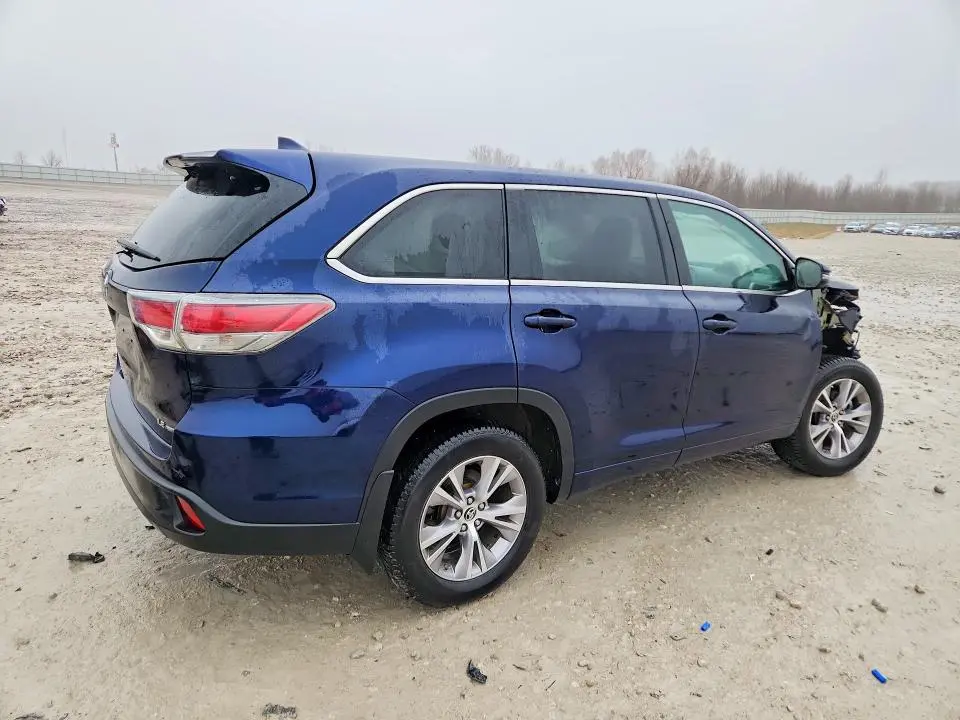 2016 TOYOTA HIGHLANDER LE PLUS  