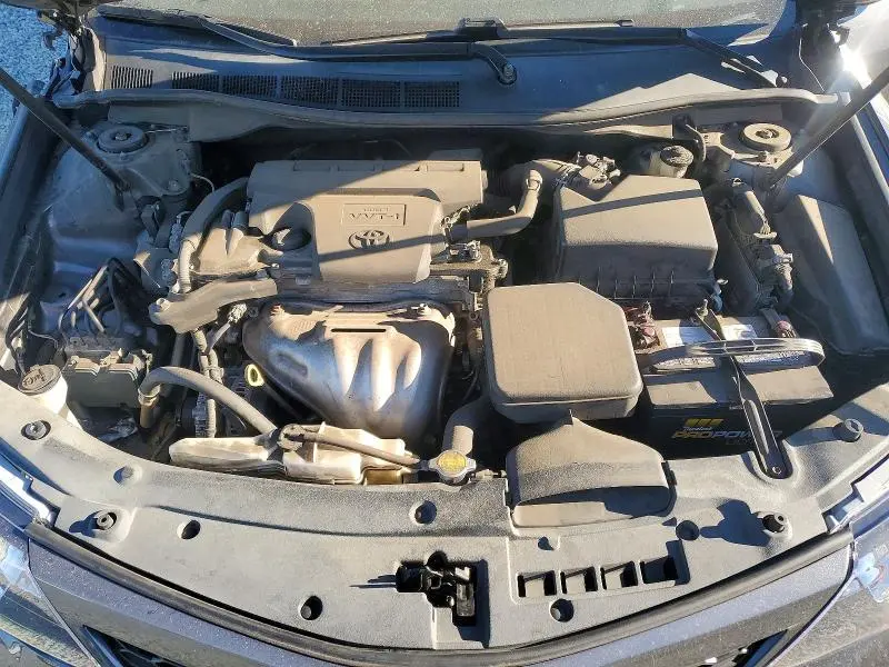 2013 TOYOTA CAMRY SE  