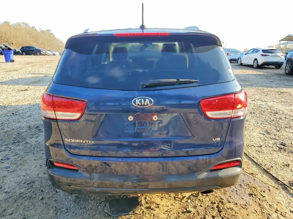 2017 KIA SORENTO LX V6  