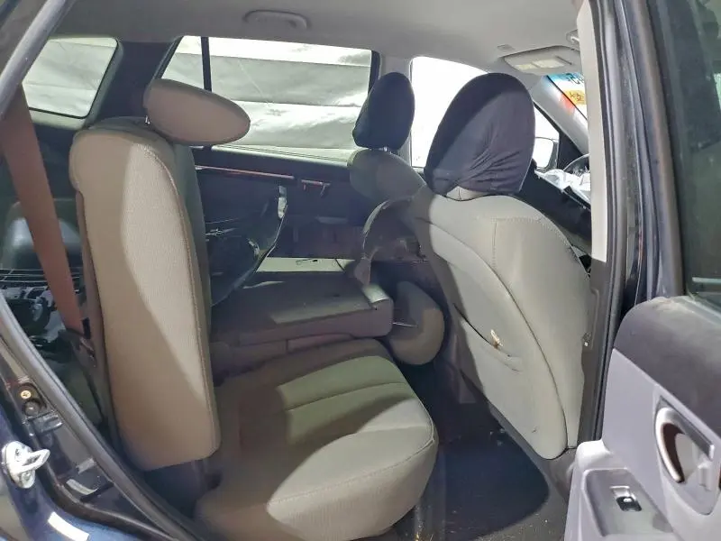 2010 HYUNDAI SANTA FE GLS  