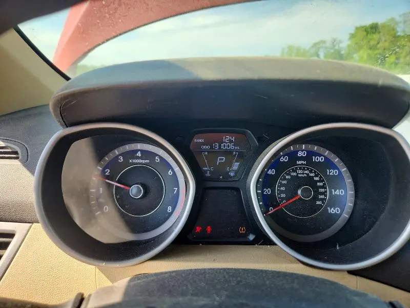 2012 HYUNDAI ELANTRA GLS  