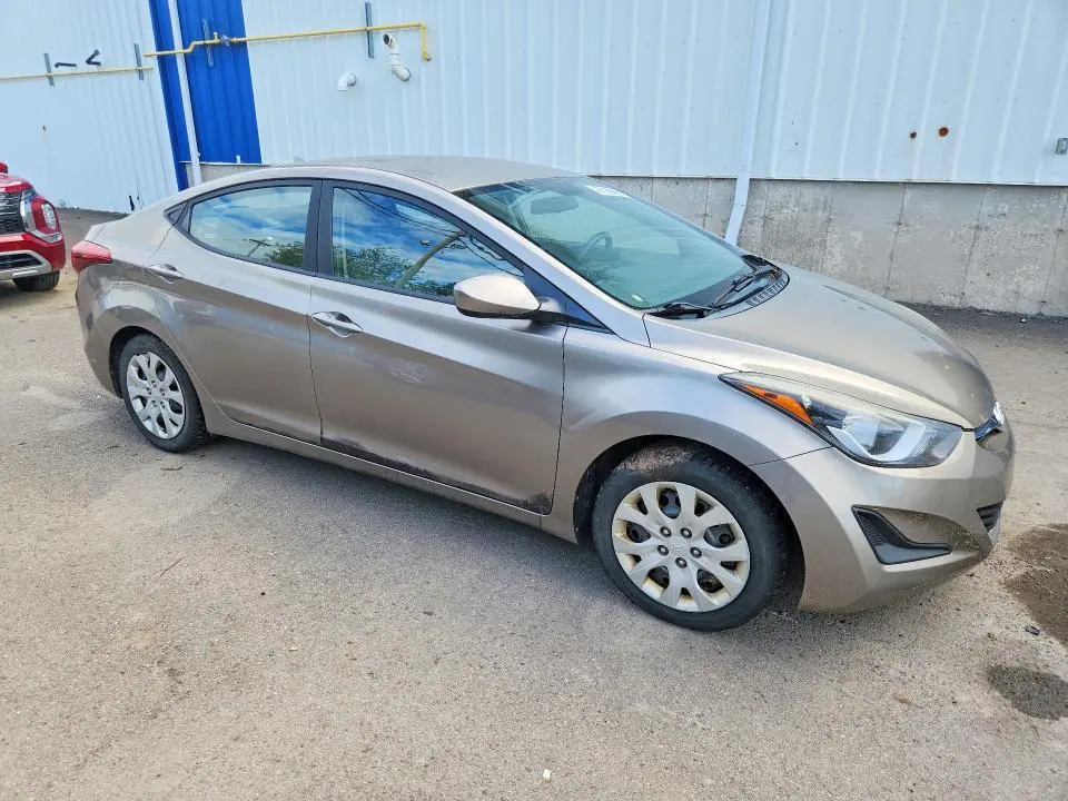 2014 HYUNDAI ELANTRA SE  