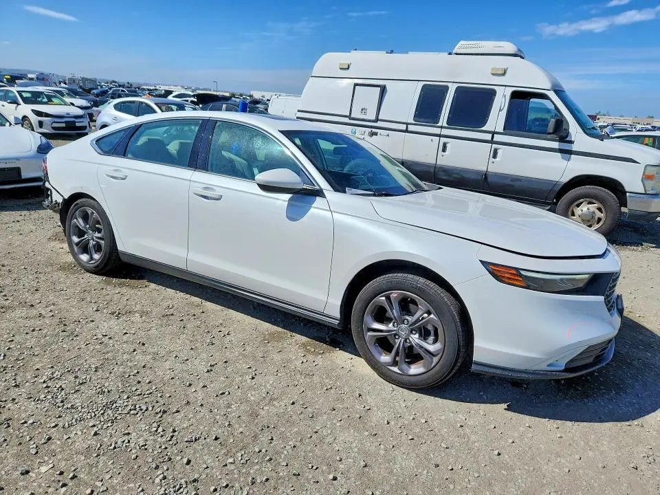 2024 HONDA ACCORD EX  