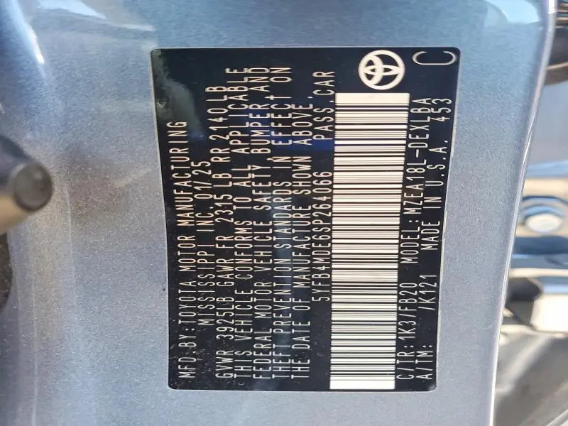 2025 TOYOTA COROLLA LE  