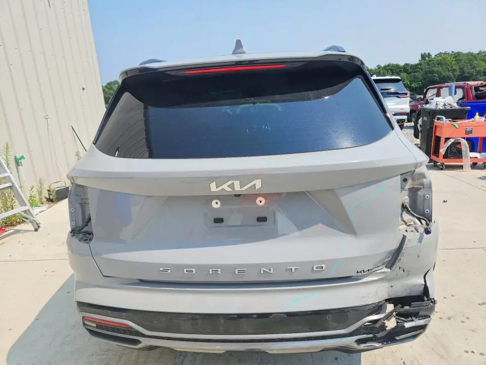 2022 KIA SORENTO SX  