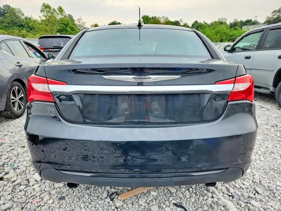 2013 CHRYSLER 200 LIMITED  