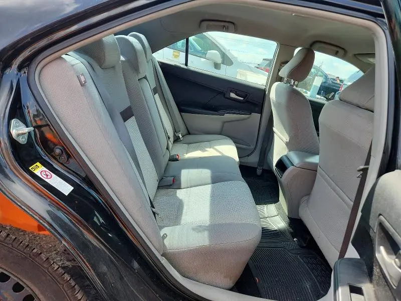 2012 TOYOTA CAMRY LE  