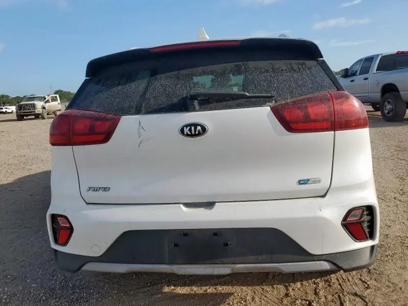 2020 KIA NIRO LX  