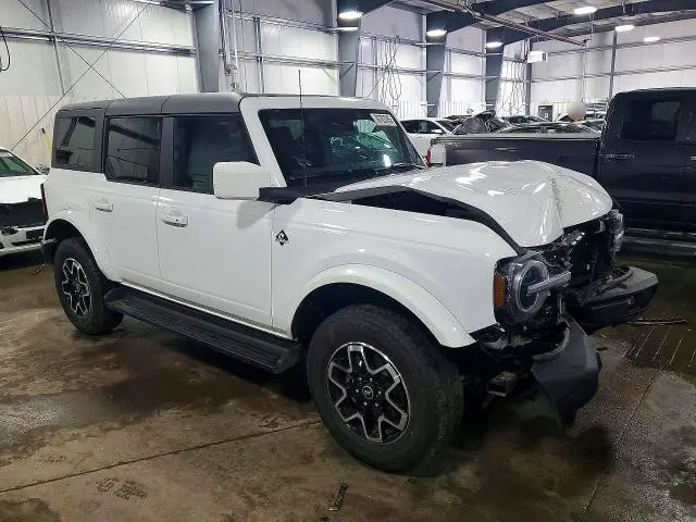 2025 FORD BRONCO OUTER BANKS  