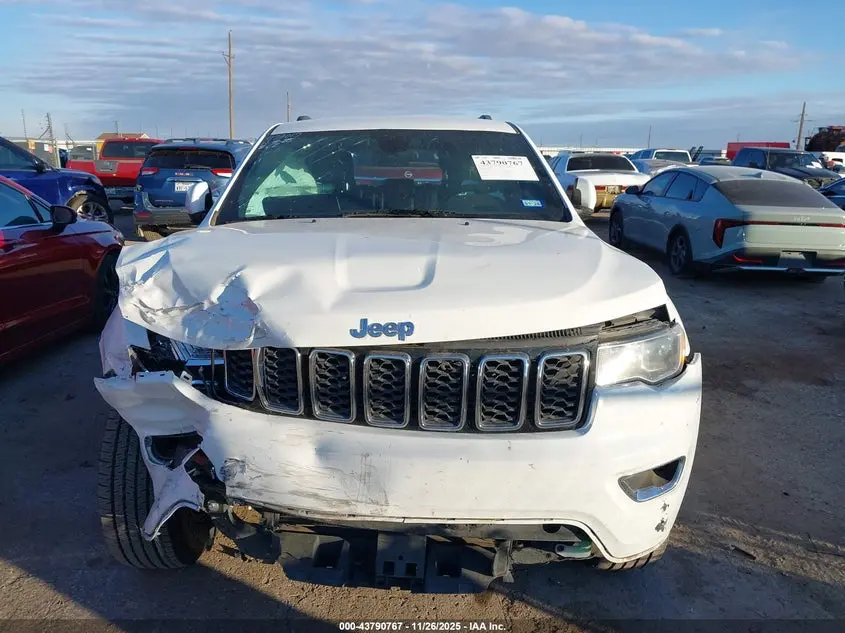 2019 JEEP GRAND CHEROKEE LAREDO E 4X2