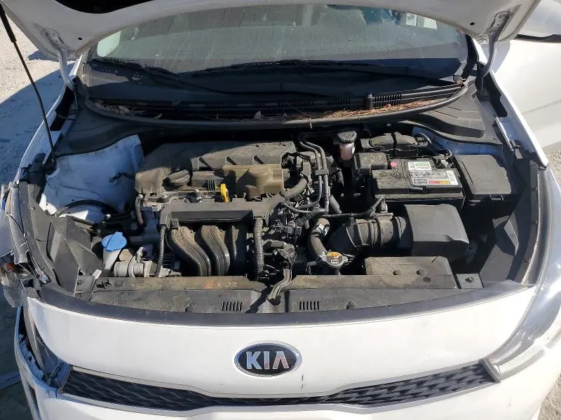 2020 KIA RIO LX  