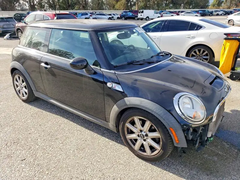 2012 MINI COOPER S  