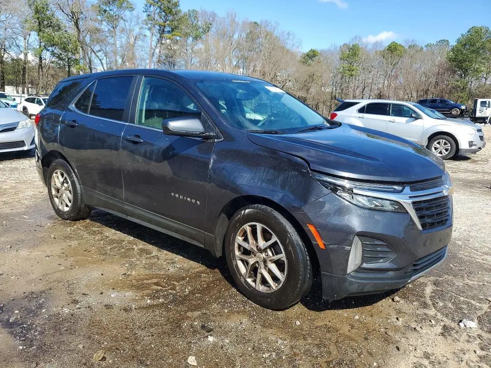 2022 CHEVROLET EQUINOX LT  