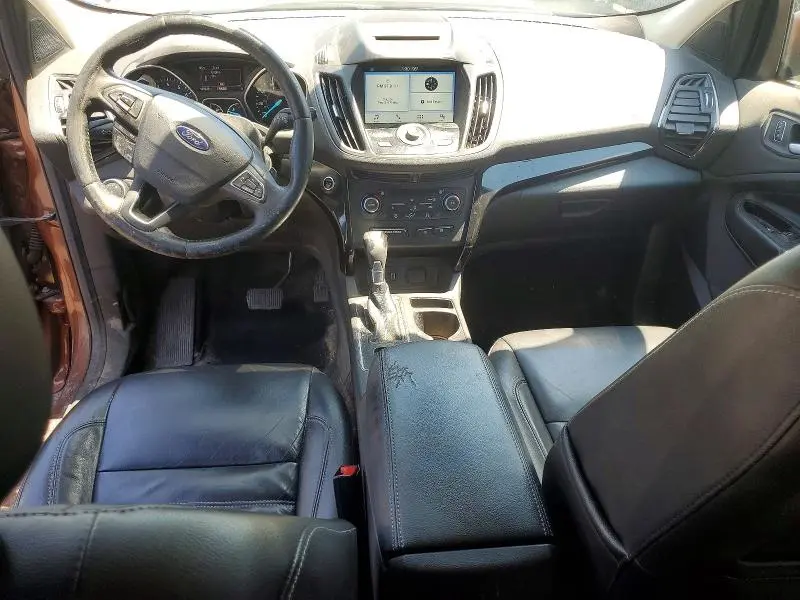 2017 FORD ESCAPE TITANIUM  