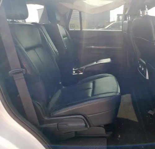 2023 FORD EXPEDITION XLT  