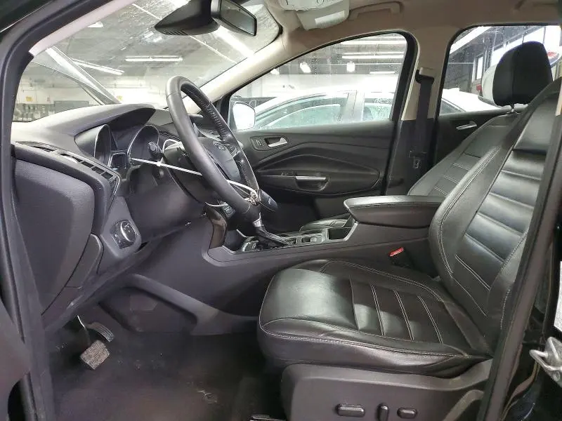 2017 FORD ESCAPE TITANIUM  