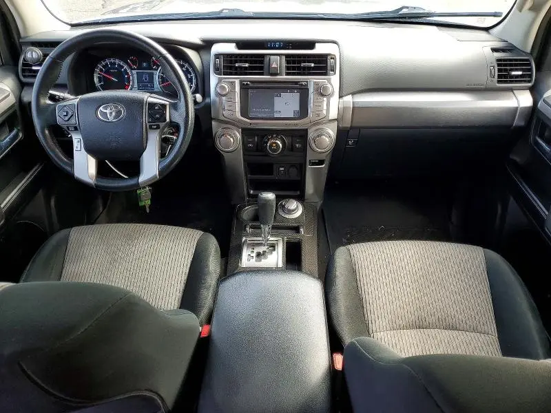 2019 TOYOTA 4RUNNER SR5  