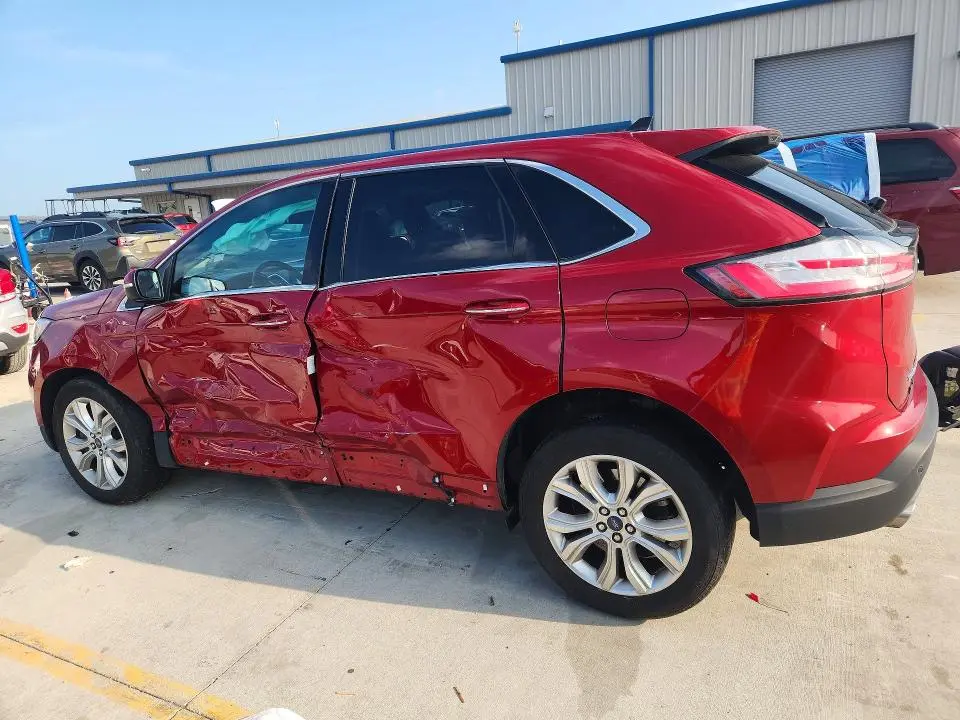 2022 FORD EDGE TITANIUM  