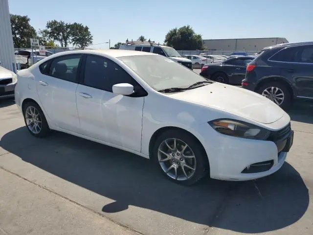 2015 DODGE DART SXT  