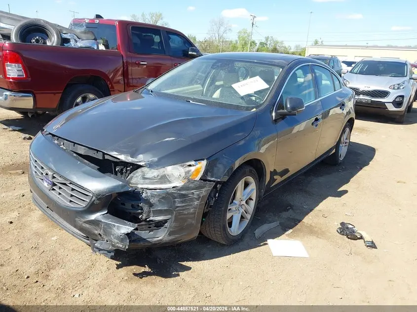 2015 VOLVO S60 T5 PREMIER