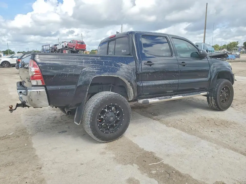 2015 TOYOTA TACOMA PRERUNNER V6  