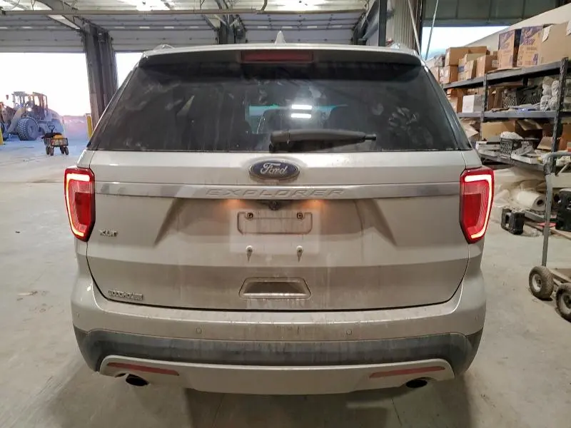 2017 FORD EXPLORER XLT  