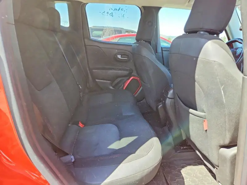 2015 JEEP RENEGADE TRAILHAWK  