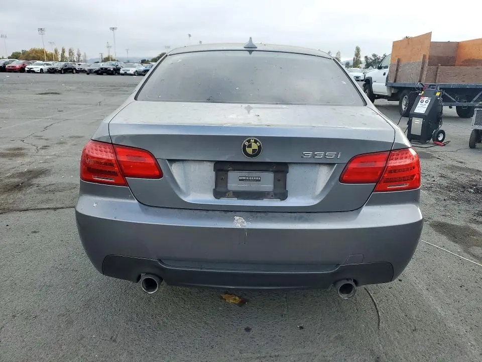 2011 BMW 335 XI  