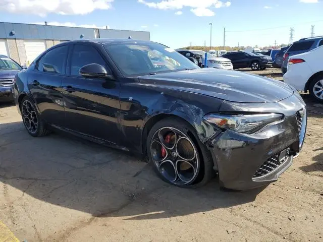 2023 ALFA ROMEO GIULIA TI  