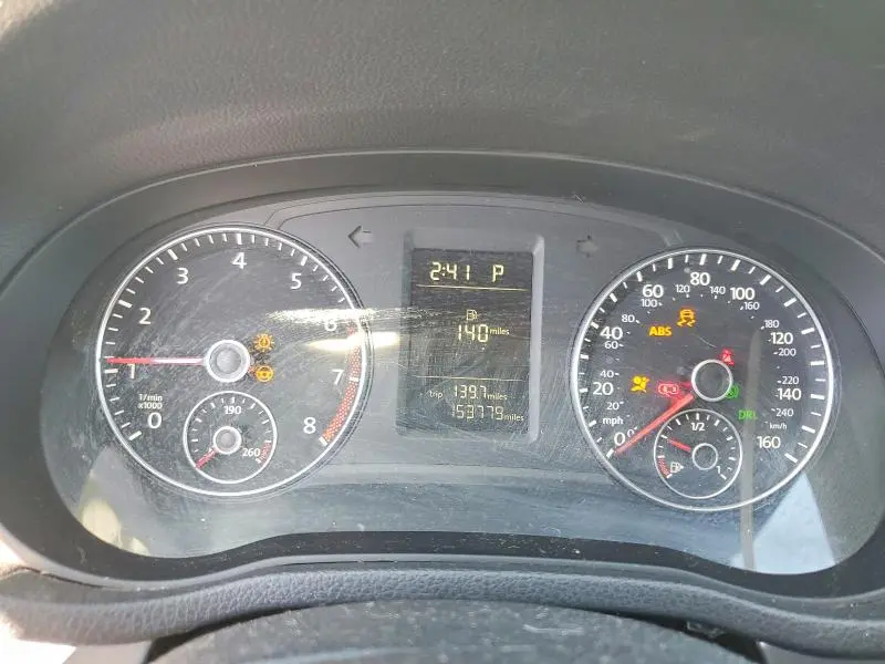 2015 VOLKSWAGEN PASSAT S  
