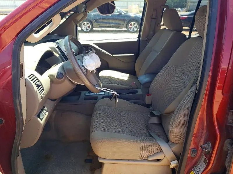 2016 NISSAN FRONTIER SV  