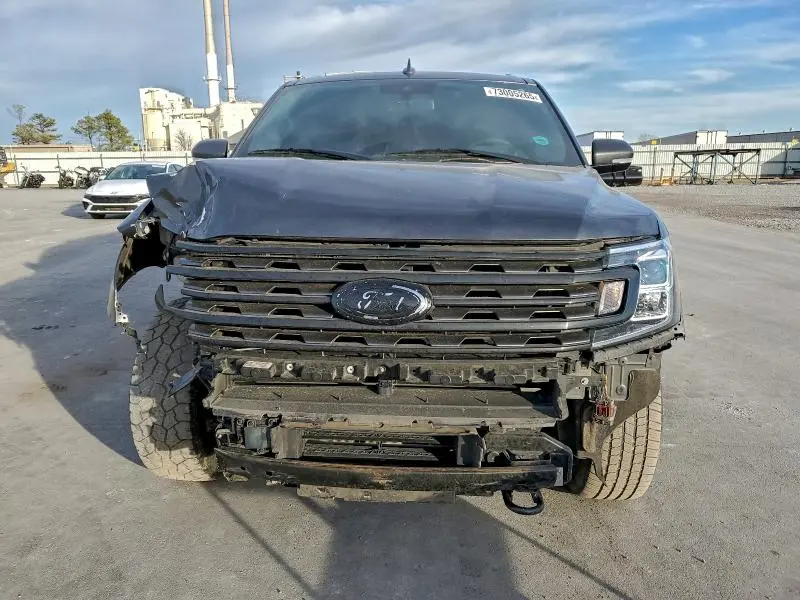 2018 FORD EXPEDITION XLT  