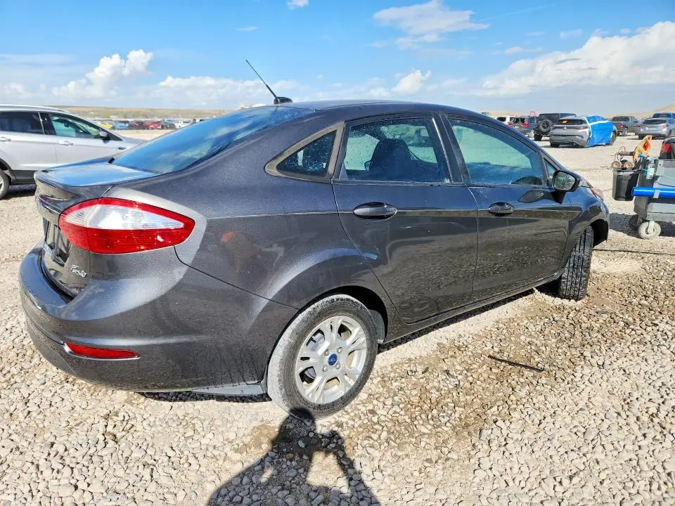 2015 FORD FIESTA SE  