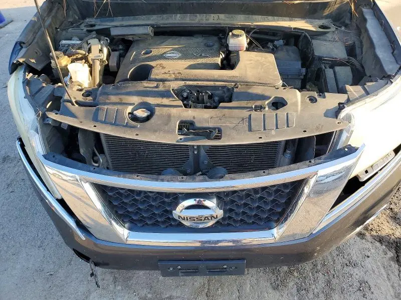 2013 NISSAN PATHFINDER S  