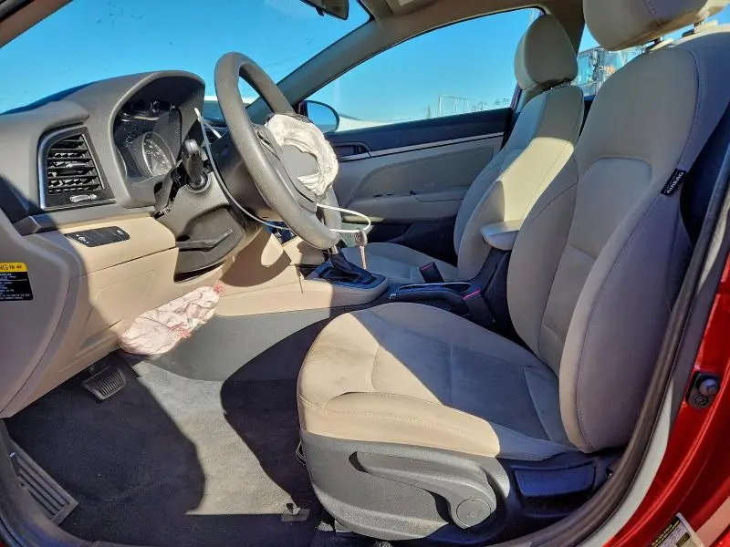 2017 HYUNDAI ELANTRA   