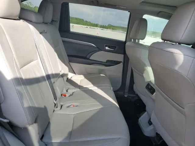 2017 TOYOTA HIGHLANDER LIMITED  